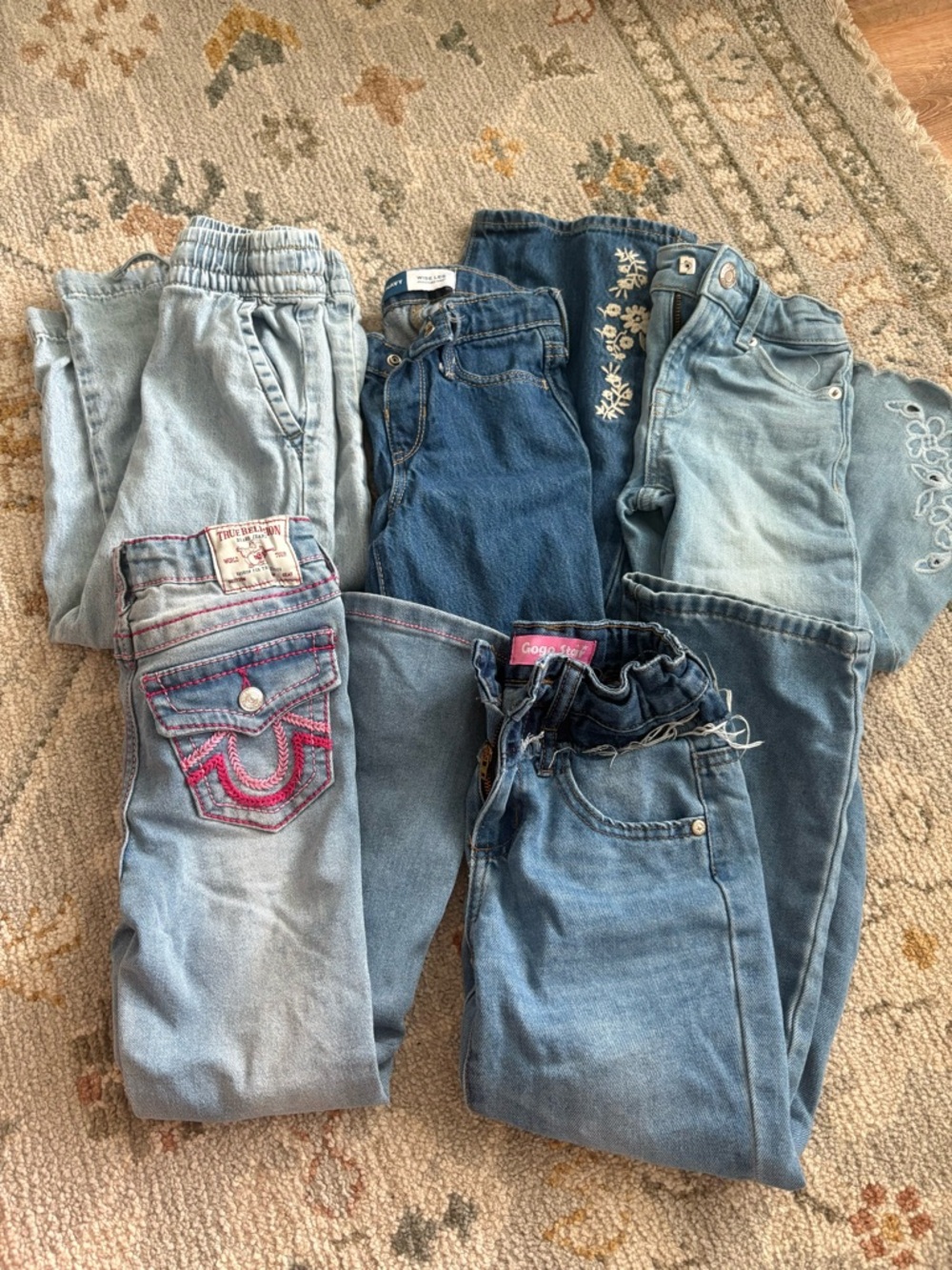 Toddler girls clothing lot
